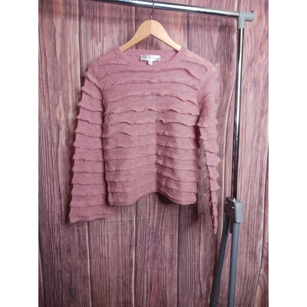 Chelsea and theodore long sleeve wide neck ruffled sweater size Small